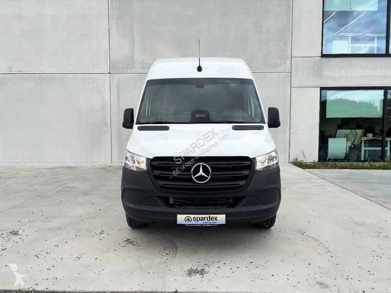 Véhicule utilitaire Mercedes 317 | Leasing