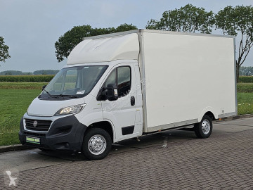 Caja cerrada Fiat