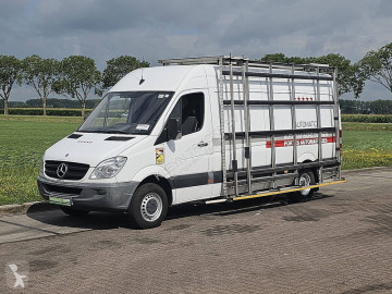 Caja cerrada Mercedes