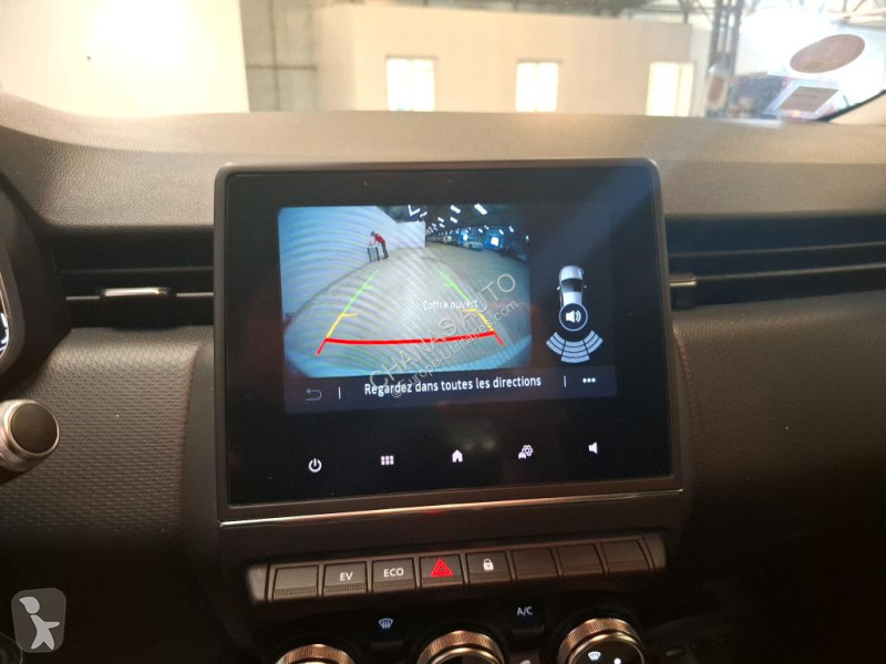 Véhicule utilitaire Renault 1.6 E-Tech 140...