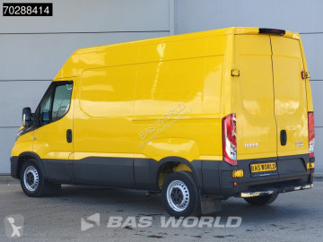 Fourgon utilitaire Iveco
