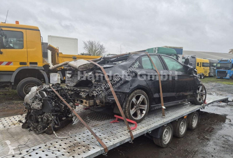 Veicolo commerciale Audi A3