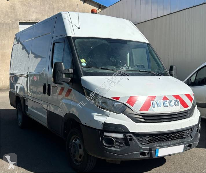 Véhicule utilitaire Iveco