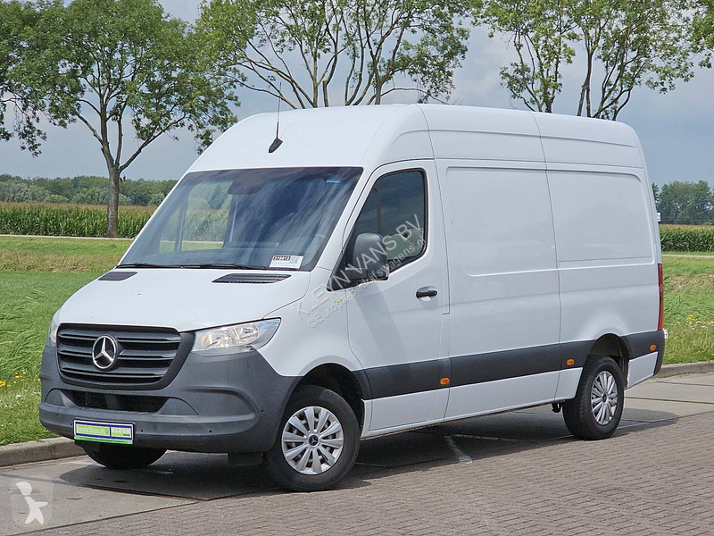 Veículo utilitário Mercedes 317 L2H2 Mbux Airco