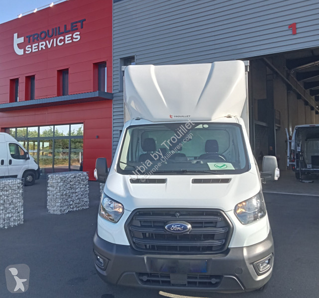 Furgoneta Ford ROUES JUMELEES RIDEAUX...