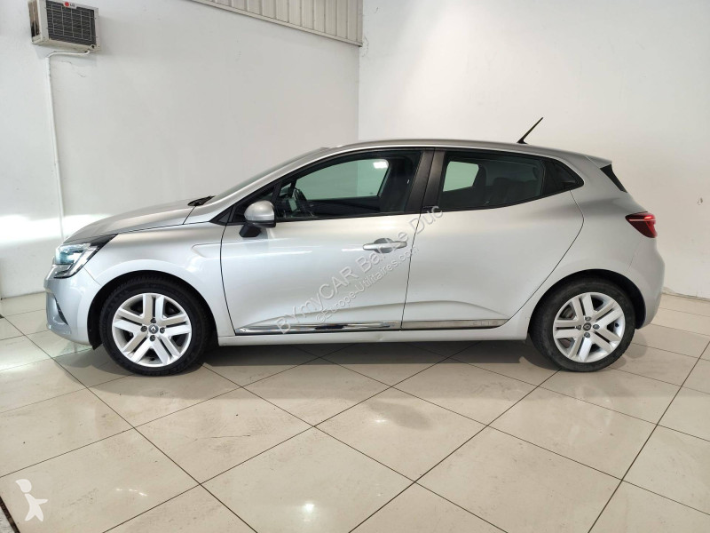 Užitkové vozidlo Renault Clio E-Tech 140