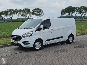 Caja cerrada Ford
