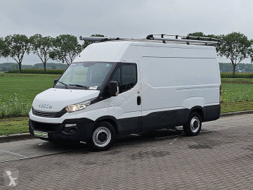 Caja cerrada Iveco
