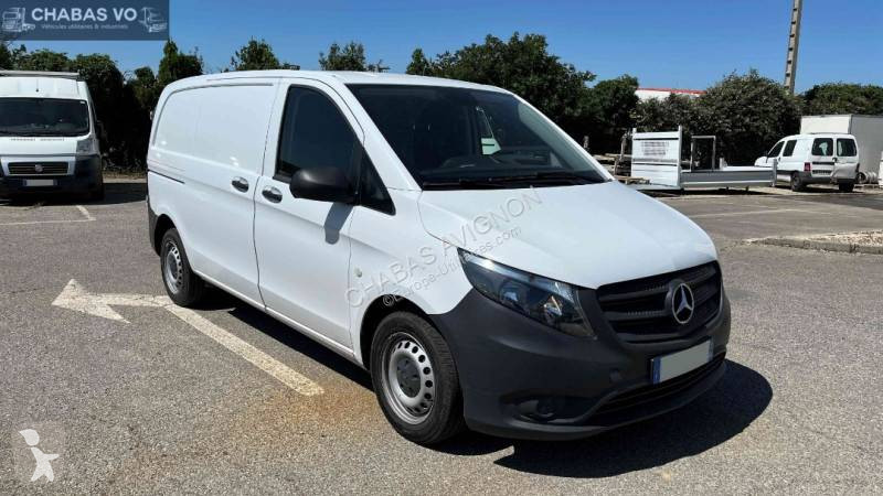 Véhicule utilitaire Mercedes