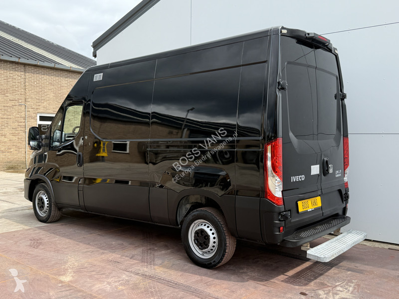Nyttofordon Iveco 35S18 3.0 Automaat L2H2...