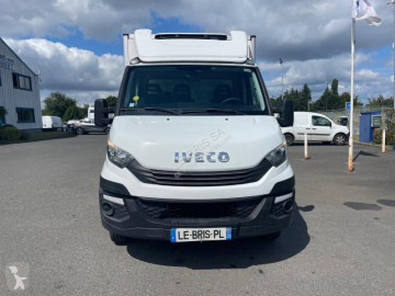 Utilitaire frigo Iveco