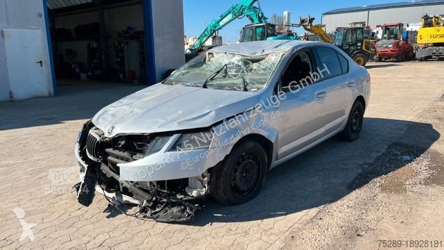 Užitkové vozidlo Skoda Lim. Ambition Unfall