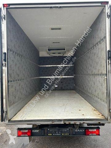 Autoutilitară Iveco 35S17 KÜHLKOFFER