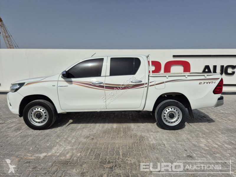 Véhicule utilitaire Toyota Hilux