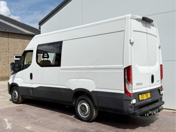 Caja cerrada Iveco