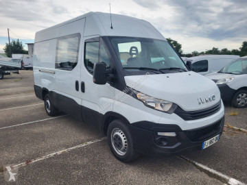 Fourgon utilitaire Iveco neuf