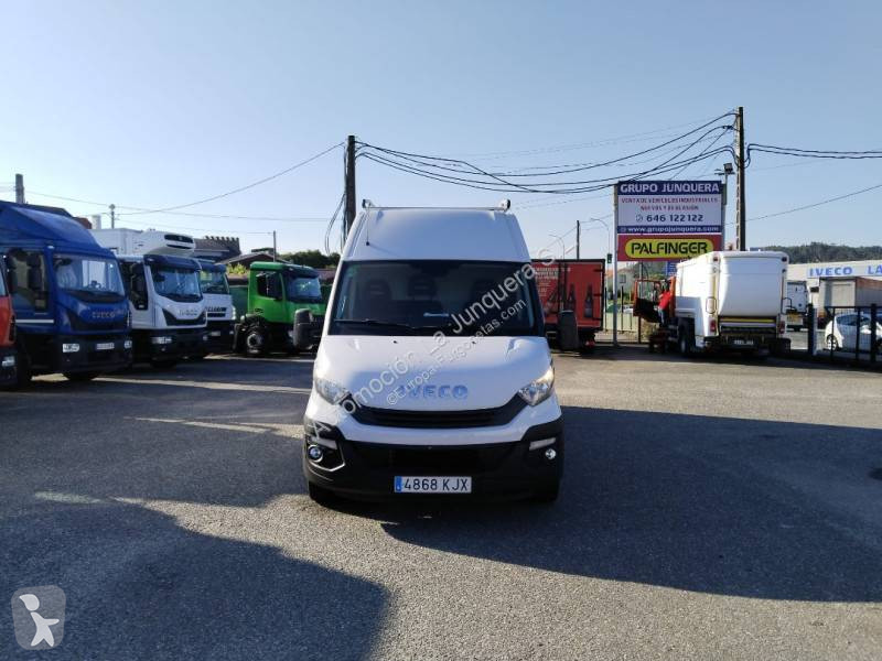 Furgoneta Iveco