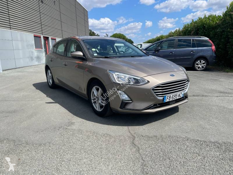 Véhicule utilitaire Ford