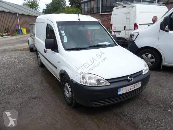 Véhicule utilitaire Opel