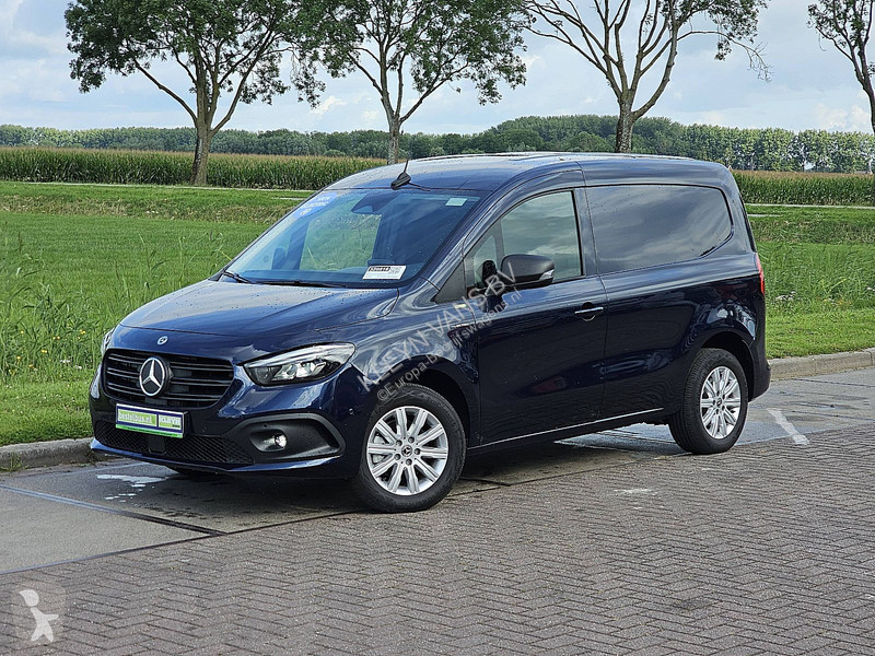 Véhicule utilitaire Mercedes PRO Mbux 51kWh! e