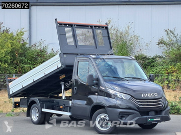 Con volquete Iveco nueva