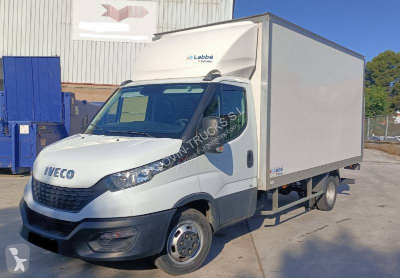 Furgoneta Iveco