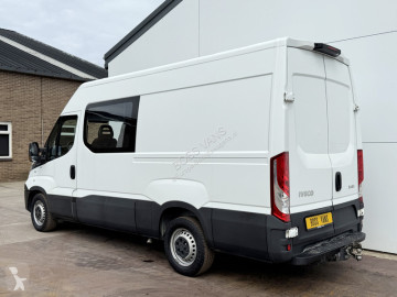Fourgon utilitaire Iveco