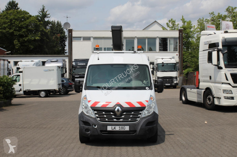Véhicule utilitaire Renault Versalift ETL32 11m...