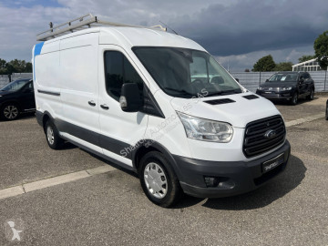 Fourgon utilitaire Ford