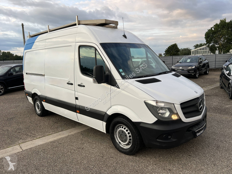 Véhicule utilitaire Mercedes II 313 2.2 CDI...