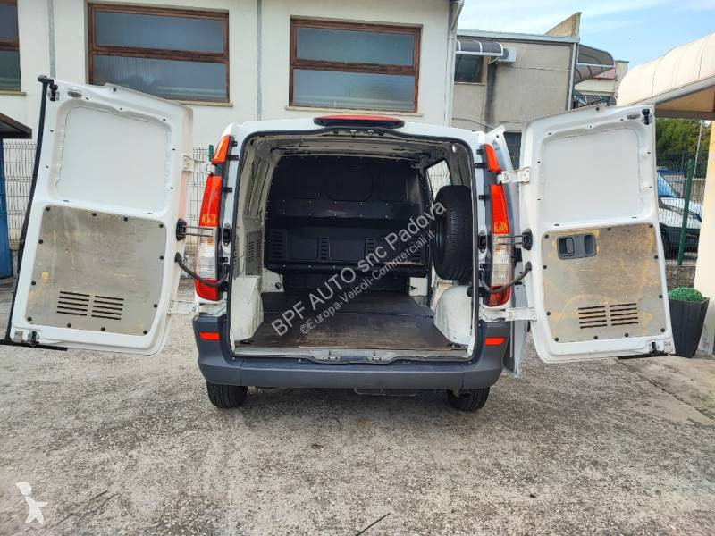 Véhicule utilitaire Mercedes
