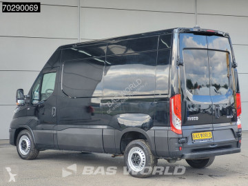 Fourgon utilitaire Iveco