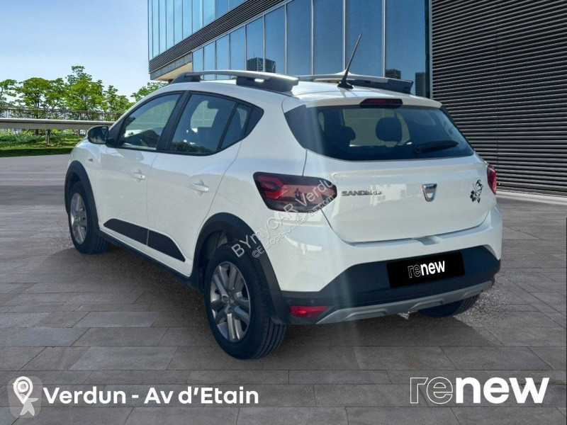 Veículo utilitário Dacia Sandero ECO-G 100 - 22