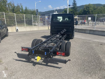 Chasis cabina Iveco