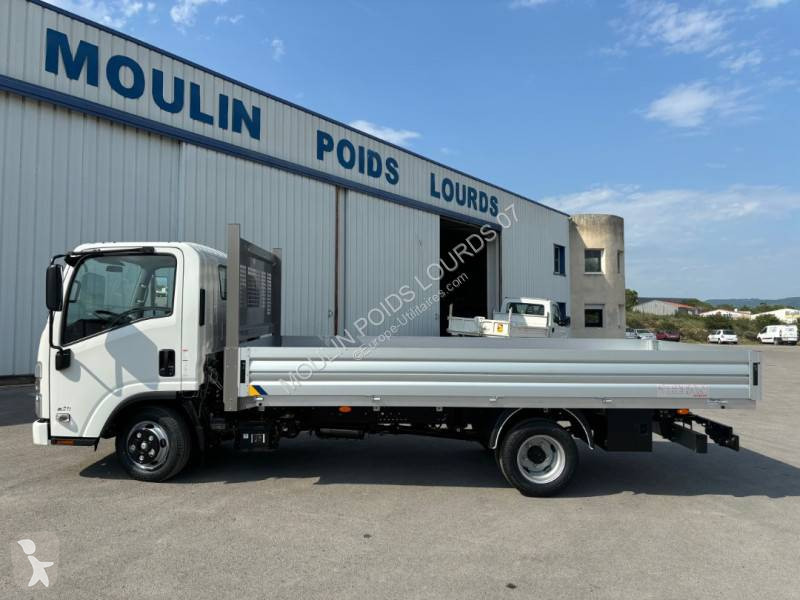 Furgoneta Isuzu