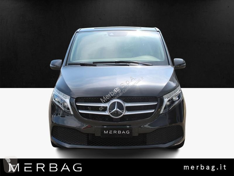 Véhicule utilitaire Mercedes 300 Long