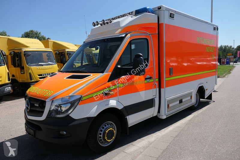 Véhicule utilitaire Mercedes Sprinter 519 CDI...