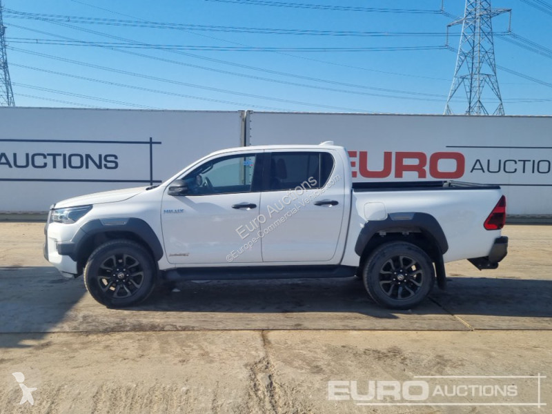 Véhicule utilitaire Toyota Hilux