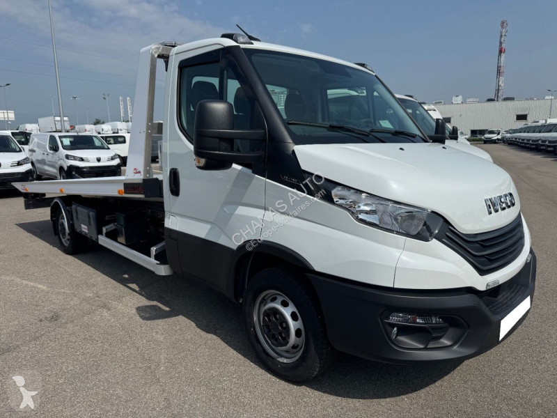 Furgoneta Iveco 35S16 160CV 2L3 DEPANNEUSE...