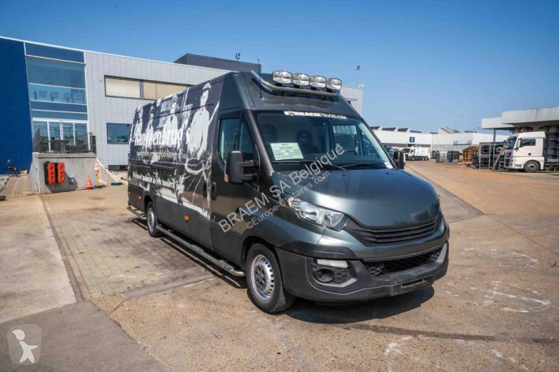 Veicolo commerciale Iveco 35S16