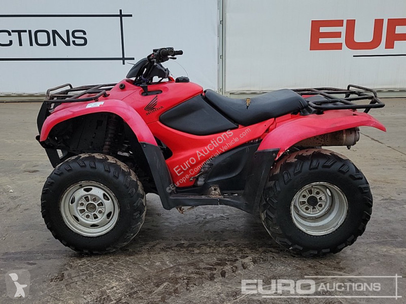 Veicolo commerciale TRX420FM