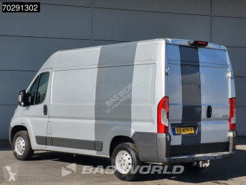 Caja cerrada Peugeot