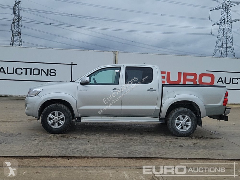 Véhicule utilitaire Toyota Hilux