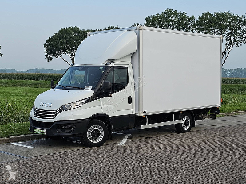 Véhicule utilitaire Iveco 35S18 ac automaat EURO6