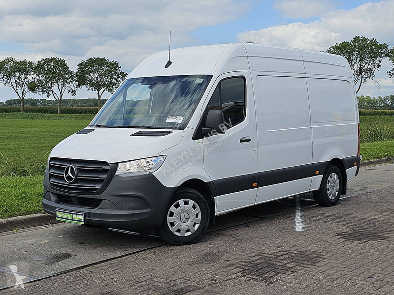 Užitkové vozidlo Mercedes 314 L2H2 RWD Trekhaak