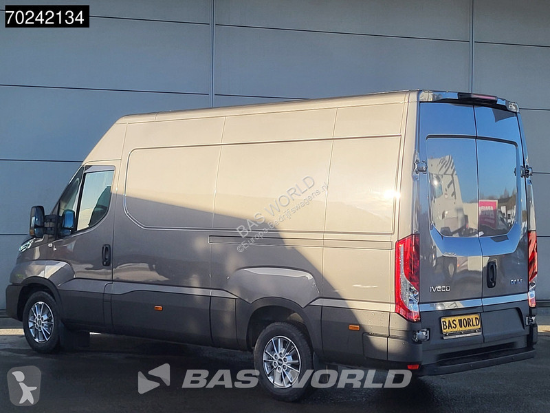 Varevogn Iveco 35S21 3.0L Automaat L2H2 210PK...