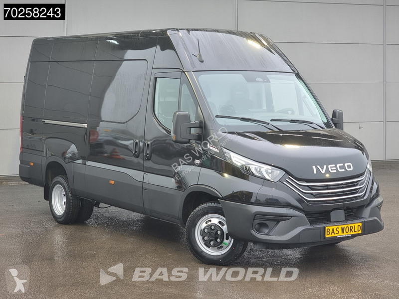 Autoutilitară Iveco 35C21 3.0L Automaat 210PK...