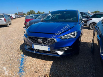 Voiture berline Seat