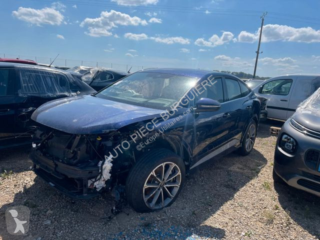 Véhicule utilitaire Audi Q4 e-tron Q4 50 E-Tron...