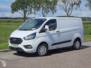 Caja cerrada Ford